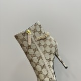 入手困難 グッチ n級品 Gucci定番爆款秋冬尖頭チェーンハイヒールショートブーツ