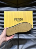 入手困難 フェンディコピーおすすめ カップルモデルのローカットキャンバスシューズ