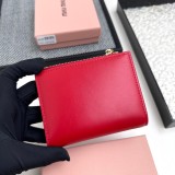 【話題商品！】ミュウミュウ スーパーコピー 短財布