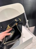 稀少 プラダ コピー レディースの脇バッグ