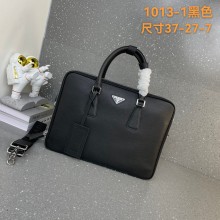 ★超人気 プラダ 激安通販 メンズカジュアルブリーフケース