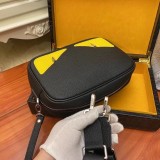 稀少 フェンディ 激安通販 メンズショルダーバッグ