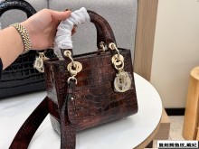 高品質 ディオール 偽物通販 ショルダーバック