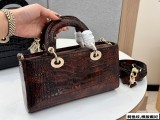 入手困難 ディオール 激安偽物 ショルダーバック