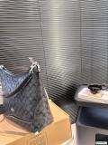 超奇跡の入荷☆ コーチ コピーおすすめ ショルダーバッグ