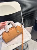 超奇跡の入荷☆ ロエベ 偽物通販 ショルダーバッグ
