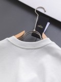 日本未入荷 フェンディ 激安偽物 青い眉毛と黒い目の小さな怪獣半袖Tシャツ