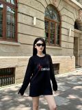 稀少 モンクレール 激安通販 アルファベットロゴラウンドネック長袖Tシャツ2色