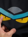 【話題商品！】フェンディコピーおすすめ 青い眉毛と黒い目の小さな怪獣半袖Tシャツ