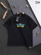 【話題商品！】フェンディコピーおすすめ 青い眉毛と黒い目の小さな怪獣半袖Tシャツ