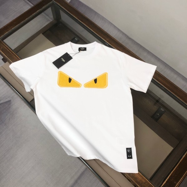 入手困難 フェンディ激安通販  2025の最新半袖Tシャツ