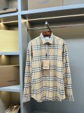 高品質  バーバリー 偽物通販 胸元の定番アルファベットプリント半袖Tシャツ