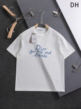 日本未入荷 ディオール n級品 25 ss胸元刺繍アルファベット手描きサインＴシャツ