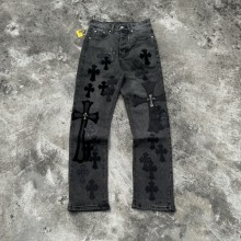【限定】クロムハーツ n級品 メタルに皮の十字架を貼って旧ブラックロンドン牛王ジーンズ