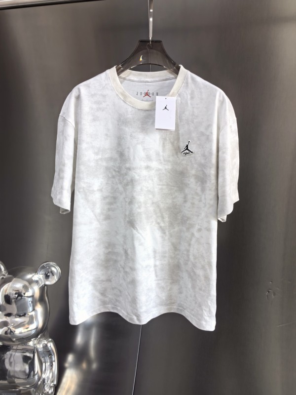 日本未入荷 ナイキ コピーおすすめ 2025夏アメリカンレトロ水洗いスポーツTシャツ