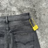 【限定】クロムハーツ n級品 メタルに皮の十字架を貼って旧ブラックロンドン牛王ジーンズ