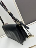 大人気 プラダ n級品 ショルダーバッグ