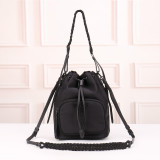 超奇跡の入荷☆ プラダ n級品 ショルダーバッグ