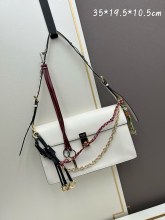 【話題商品！】プラダ 激安通販 ショルダーバッグ