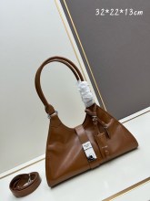 日本未入荷 プラダ 偽物通販 ショルダーバッグ