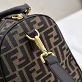 日本未入荷 フェンディ n級品 レディース ショルダーバック