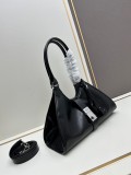 【限定】 プラダ コピーおすすめ ショルダーバッグ