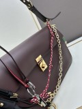日本未入荷 プラダ 偽物通販  ショルダーバッグ