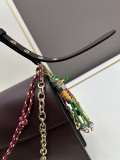 日本未入荷 プラダ 偽物通販  ショルダーバッグ