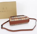 日本未入荷 バーバリー n級品 レディース  ショルダーバック