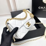 累積売上総額第１位！シャネル 偽物通販 レディース  ショルダーバック