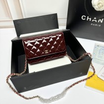 日本未入荷 シャネル 激安通販 レディース  ショルダーバック