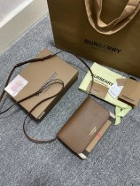 高品質  バーバリー 偽物通販  レディース  ショルダーバック