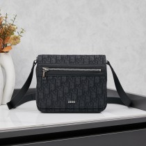 【話題商品！】ディオール コピーおすすめ メンズショルダーバック