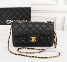 【限定】シャネル 偽物通販 レディース  ショルダーバック