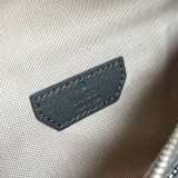 累積売上総額第１位！グッチ 偽物通販 メンズ ショルダーバック