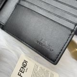 累積売上総額第１位！フェンディ 偽物通販 短財布