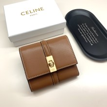 追跡付 セリーヌ 偽物通販  短財布