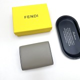 超話題! フェンディ偽物通販 短財布