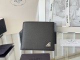 新作 プラダ 激安通販 短財布