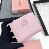 新作 ミュウミュウ 偽物通販 短財布
