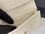 累積売上総額第１位！ プラダ スーパーコピー 短財布
