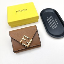 【限定】 フェンディ コピーおすすめ 短財布
