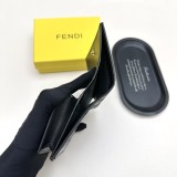 累積売上総額第１位！フェンディ n級品 短財布