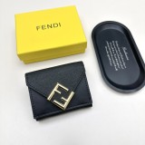 稀少 フェンディ n級品 短財布