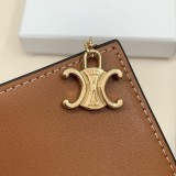 日本未入荷 セリーヌ 激安偽物 短財布
