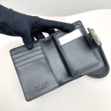 【限定】ミュウミュウ n級品 短財布