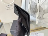 追跡付 プラダ 偽物通販  短財布