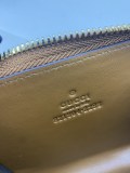 入手困難 グッチ n級品 短財布