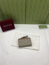 入手困難 グッチ n級品 短財布