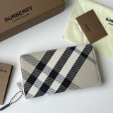 入手困難 バーバリー n級品 長財布
